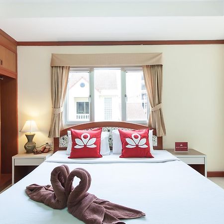Zen Rooms Rat-U-Thid 200 Phi Road Patong Exterior foto